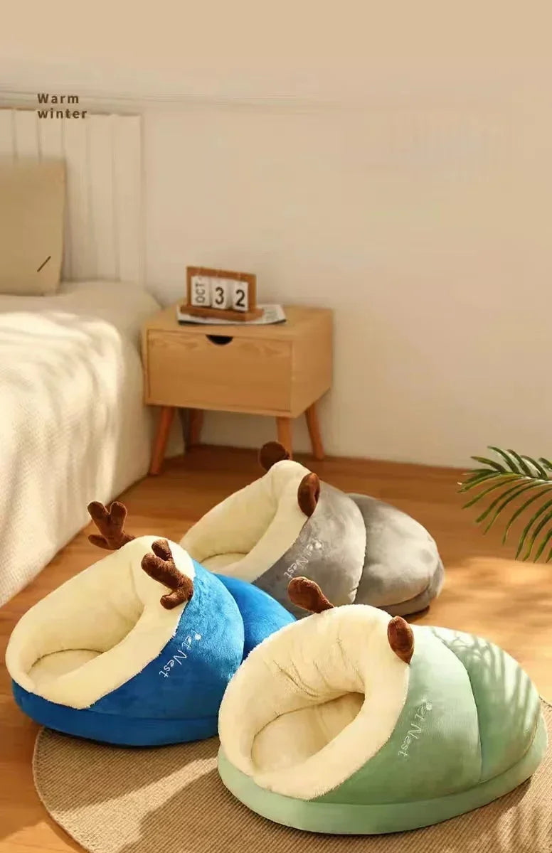 Cozy Plush Pet Sleeping Nest