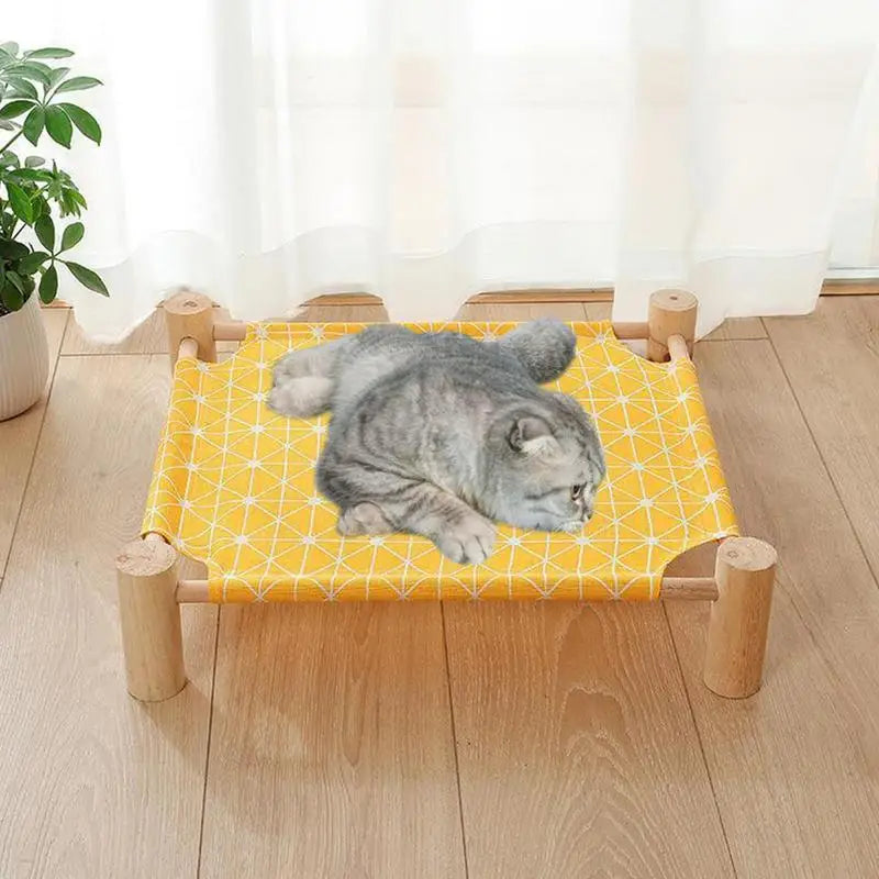 Small Cooling Elevated Wooden Pet Bed