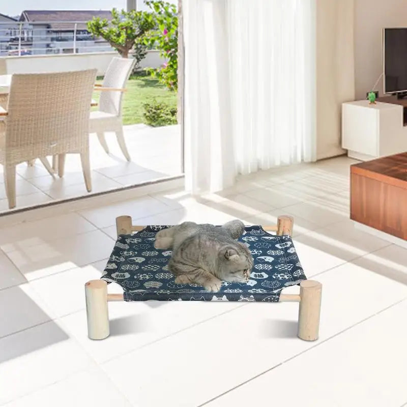 Small Cooling Elevated Wooden Pet Bed